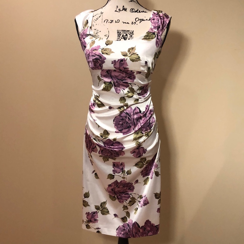 London Times White Purple Floral Sleeveless Dress